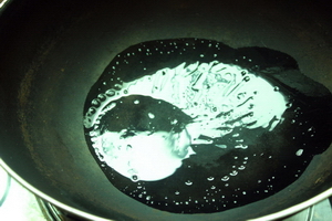 <a href=/shicai/shuichanpin/YaoZhu/index.html target=_blank><u>瑶柱</u></a>蟹<a href=/shicai/mimian/HuangDou/index.html target=_blank><u>黄豆</u></a>腐步骤9