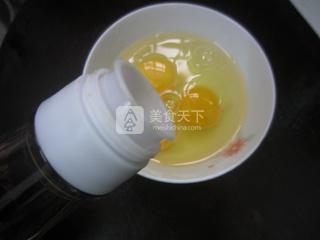 葱香腊肠蛋饭