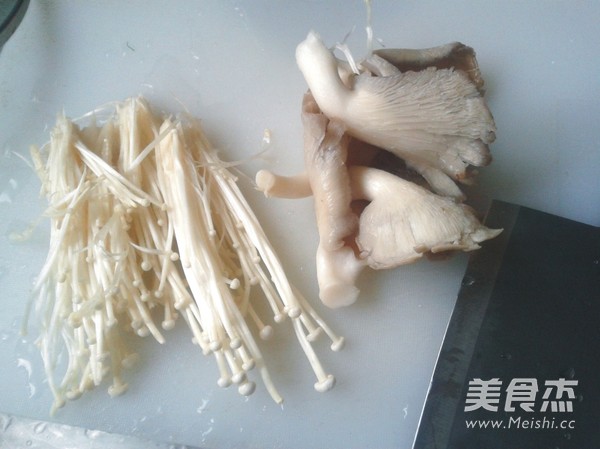 菌菇酱炒饭的做法