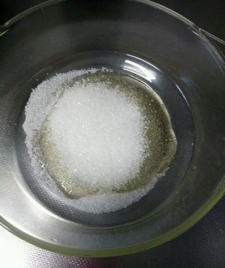 <a href=/shicai/diaoweipin/FengMi/index.html target=_blank><u>蜂蜜</u></a>蛋糕