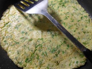 <a href=/shicai/shucai/QinCai/index.html target=_blank><u>芹菜</u></a>叶<a href=/shicai/rouqin/JiDan/index.html target=_blank><u>鸡蛋</u></a>饼