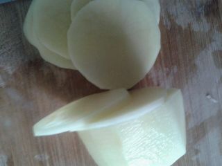 蒜泥<a href=/shicai/shucai/TuDou/index.html target=_blank><u>土豆</u></a>