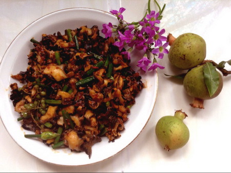 酱爆<a href=/shicai/shuichanpin/LuoShi/index.html target=_blank><u>螺蛳</u></a>肉