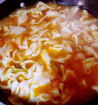 <a href=/shicai/shucai/XiHongShi/index.html target=_blank><u>西红柿</u></a>面片