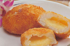 <a href=/shicai/shucai/TuDou/index.html target=_blank><u>土豆</u></a><a href=zt/bing target=_blank><u>饼的做法大全</u></a>