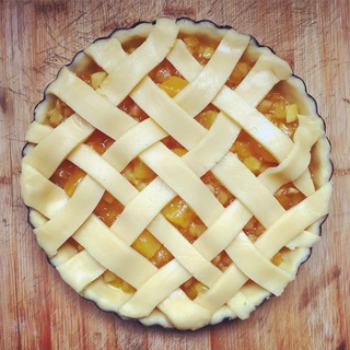 <a href=/shicai/guopin/PingGuo/index.html target=_blank><u>苹果</u></a>派