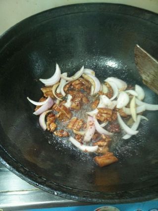 <a href=/shicai/shucai/DouJiao/index.html target=_blank><u>豆角</u></a>焖面