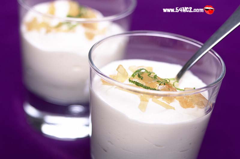 经期可以喝<a href=/shicai/mimian/SuanNai/index.html target=_blank><u>酸奶</u></a>吗2