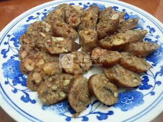 <a href=/shicai/mimian/NuoMi/index.html target=_blank><u>糯米</u></a>肠