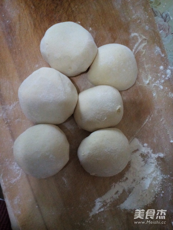 <a href=/shicai/mimian/YuMiMian/index.html target=_blank><u><a href=/shicai/mimian/YuMi/index.html target=_blank><u>玉米</u></a>面</u></a>大馒头的做法