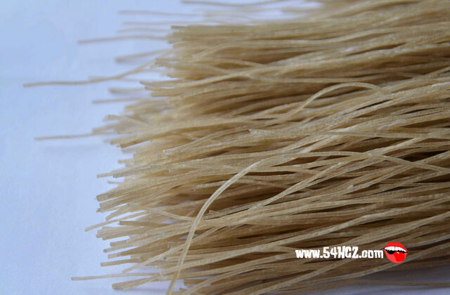 <a href=/shicai/shucai/HongShu/index.html target=_blank><u>红薯</u></a><a href=/shicai/mimian/FenTiao/index.html target=_blank><u>粉条</u></a>的价格1