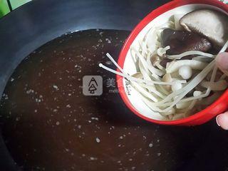 原味<a href=/shicai/rouqin/NiuRou/index.html target=_blank><u>牛肉</u></a>面