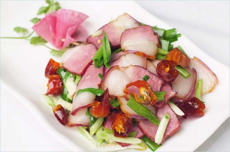 <a href=/shicai/rouqin/LaRou/index.html target=_blank><u>腊肉</u></a>的做法大全2