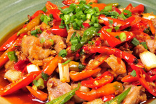 辣子鸡丁的家常做法