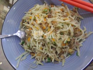 百吃不腻<a href=/shicai/shucai/ZhuSun/index.html target=_blank><u>竹笋</u></a>饺子