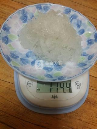 <a href=/shicai/shucai/BaiHe/index.html target=_blank><u>百合</u></a><a href=/shicai/guopin/GouQi/index.html target=_blank><u>枸杞</u></a><a href=/shicai/yaoshi/YaWo/index.html target=_blank><u>燕窝</u></a>