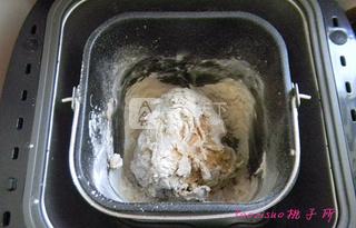 红糖<a href=/shicai/guopin/GuiYuan/index.html target=_blank><u>桂圆</u></a>核<a href=/shicai/guopin/Tao/index.html target=_blank><u>桃</u></a><a href=/shicai/mimian/MianBao/index.html target=_blank><u>面包</u></a>