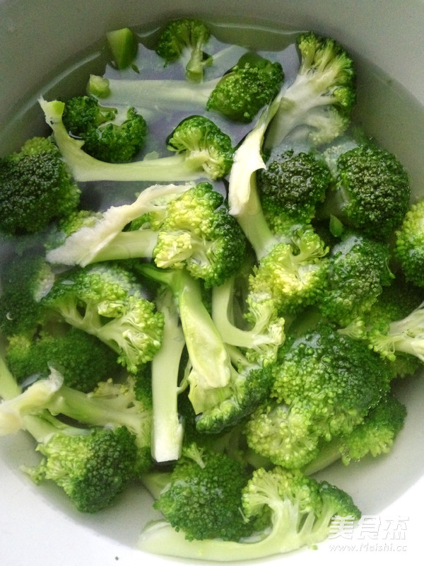 #圣诞节#圣诞树沙拉的做法