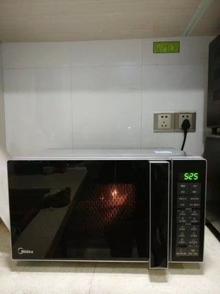 <a href=/shicai/rouqin/JiDan/index.html target=_blank><u>鸡蛋</u></a><a href=/shicai/shuichanpin/YuWan/index.html target=_blank><u>鱼丸</u></a>蒸<a href=/shicai/mimian/YiMian/index.html target=_blank><u>意面</u></a>