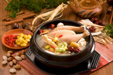 炖<a href=zt/jitang target=_blank><u>鸡汤的做法大全</u></a>