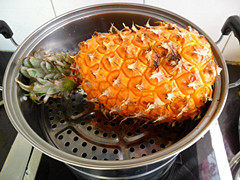 <a href=/shicai/guopin/BoLuo/index.html target=_blank><u>菠萝</u></a>糯<a href=/shicai/mimian/MiFan/index.html target=_blank><u>米饭</u></a>