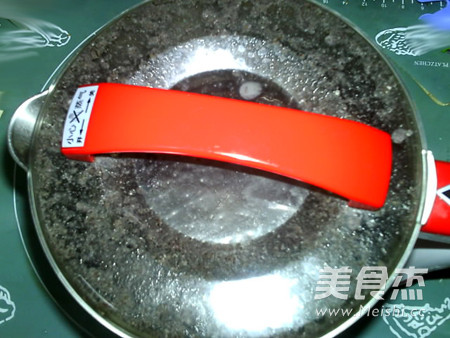 润肠三<a href=/shicai/mimian/HeiMi/index.html target=_blank><u>黑米</u></a>糊的做法