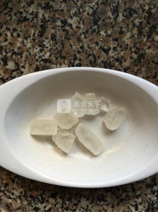 <a href=/shicai/mimian/DaMi/index.html target=_blank><u>大米</u></a><a href=/shicai/mimian/LvDou/index.html target=_blank><u>绿豆</u></a>粥