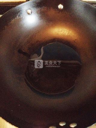 <a href=/shicai/shucai/MoGu/index.html target=_blank><u>蘑菇</u></a><a href=/shicai/mimian/NaiLao/index.html target=_blank><u>奶酪</u></a>焗饭