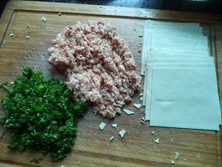 蒸<a href=/shicai/mimian/DouFu/index.html target=_blank><u>豆腐</u></a>卷