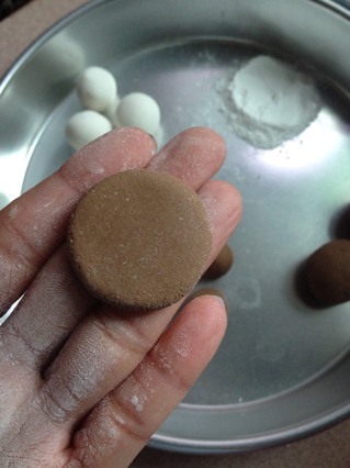 小猪<a href=/shicai/rouqin/XiongZhang/index.html target=_blank><u>熊掌</u></a>汤圆