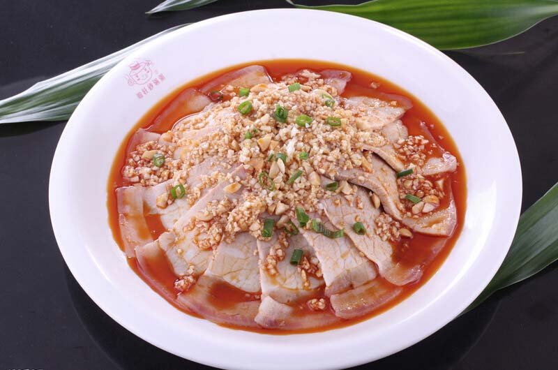 蒜泥白肉的做法1