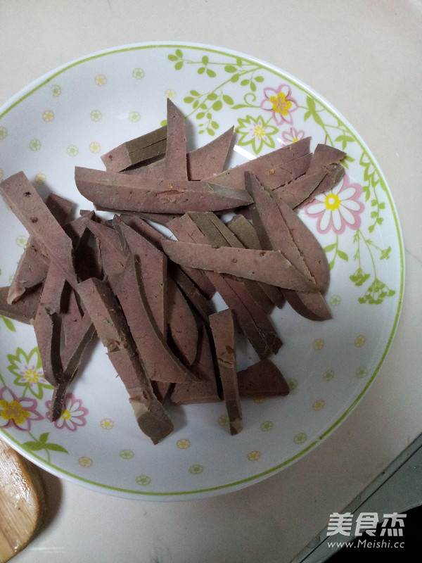 <a href=/shicai/shucai/XiangCai/index.html target=_blank><u>香菜</u></a>炒<a href=/shicai/rouqin/ZhuGan/index.html target=_blank><u>猪肝</u></a>的做法