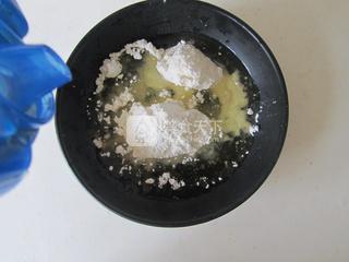 香酥<a href=/shicai/rouqin/NiuRou/index.html target=_blank><u>牛肉</u></a>饼