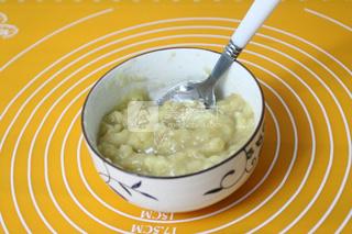 <a href=/shicai/guopin/XianJiao/index.html target=_blank><u>香蕉</u></a><a href=zt/qifengdg target=_blank><u>戚风蛋糕</u></a>