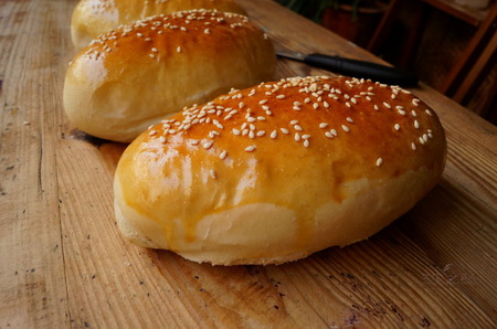 (图)蜜豆<a href=/shicai/mimian/MianBao/index.html target=_blank><u>面包</u></a>