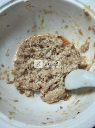 <a href=/shicai/shucai/YuTou/index.html target=_blank><u>芋头</u></a>糕