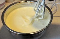 <a href=/shicai/guopin/MangGuo/index.html target=_blank><u>芒果</u></a>蛋糕