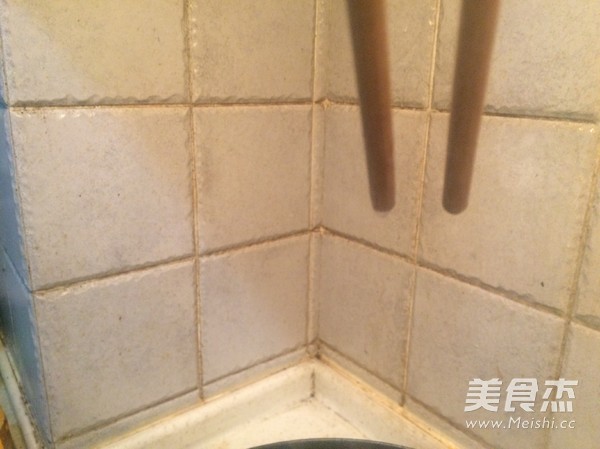 雪花<a href=/shicai/rouqin/NiuRou/index.html target=_blank><u>牛肉</u></a>冻的做法