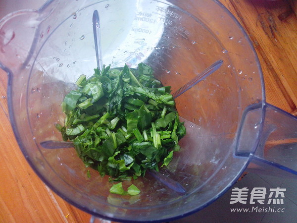 <a href=/shicai/shucai/BoCai/index.html target=_blank><u>菠菜</u></a><a href=/shicai/rouqin/JiDan/index.html target=_blank><u>鸡蛋</u></a>饼的做法