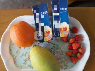 <a href=/shicai/guopin/MangGuo/index.html target=_blank><u>芒果</u></a>花<a href=/shicai/mimian/NaiYou/index.html target=_blank><u>奶油</u></a>蛋糕