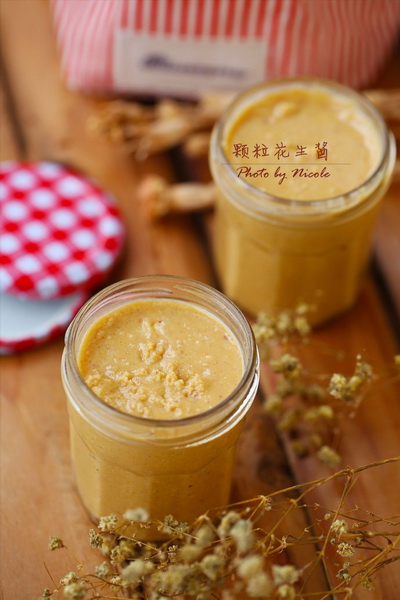 (图)颗粒<a href=/shicai/guopin/HuaSheng/index.html target=_blank><u>花生</u></a>酱