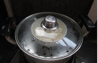 阳澄湖<a href=/shicai/shuichanpin/DaZhaXie/index.html target=_blank><u>大闸蟹</u></a>