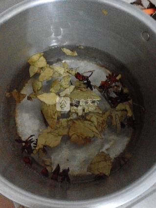 卤<a href=/shicai/rouqin/AnChunDan/index.html target=_blank><u><a href=/shicai/rouqin/AnChun/index.html target=_blank><u>鹌鹑</u></a>蛋</u></a>