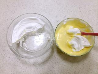 8寸中空<a href=zt/qifengdg target=_blank><u>戚风蛋糕</u></a>