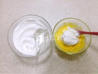 8寸中空<a href=zt/qifengdg target=_blank><u>戚风蛋糕</u></a>