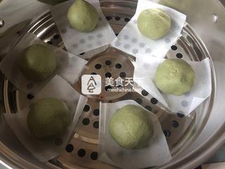 <a href=/shicai/rouqin/RouSong/index.html target=_blank><u>肉松</u></a>蛋黄青团