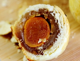 少油少糖版蛋黄酥的家常做法