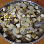 鱼腐玉米东瓜丁