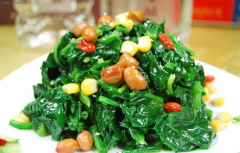 老人预防中风吃什么好?