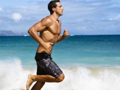 晨跑好还是晚跑好?晚上跑步的注意事项